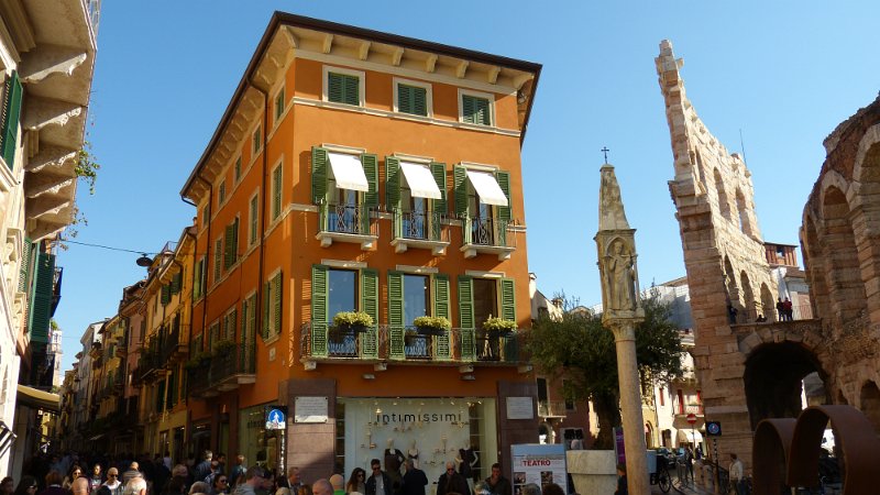 P1020453
